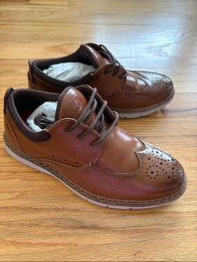 Boys dress shoes size 1